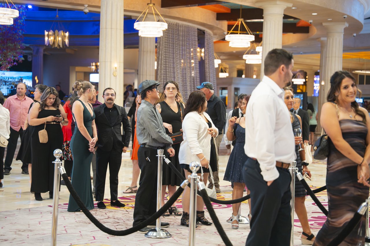 Renown guests lined up in the lobby before the doors opened