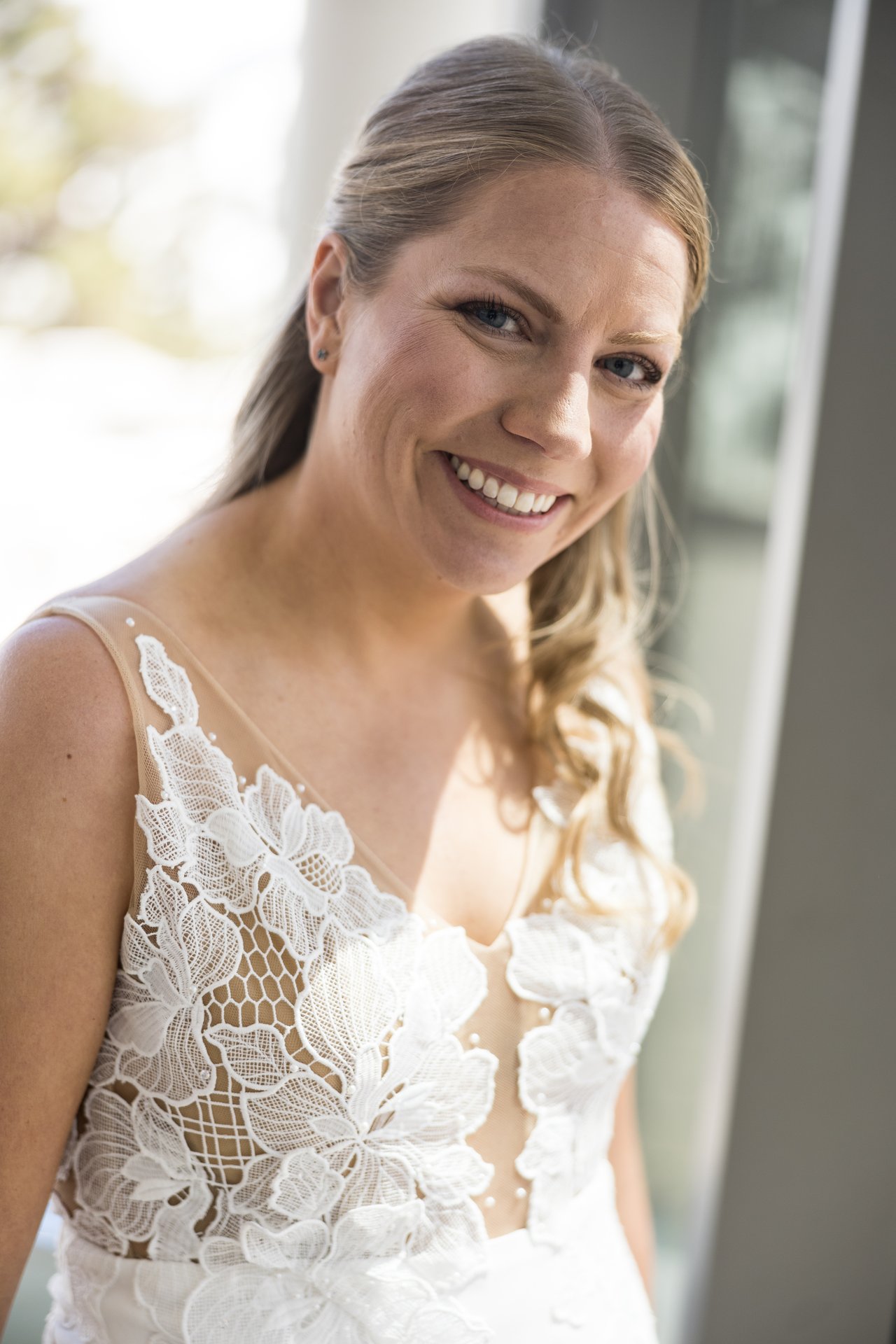 A close bridal portrait of Ali