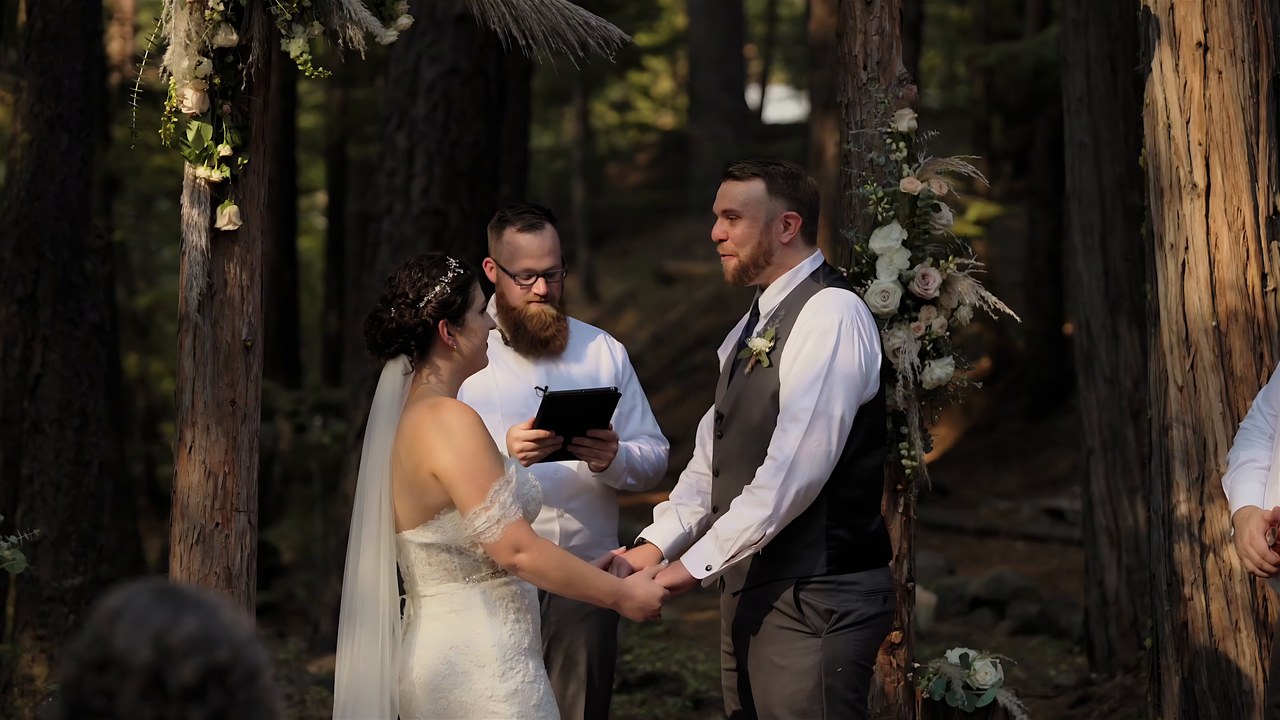 Jessie and Jeff exchange vows in the forest