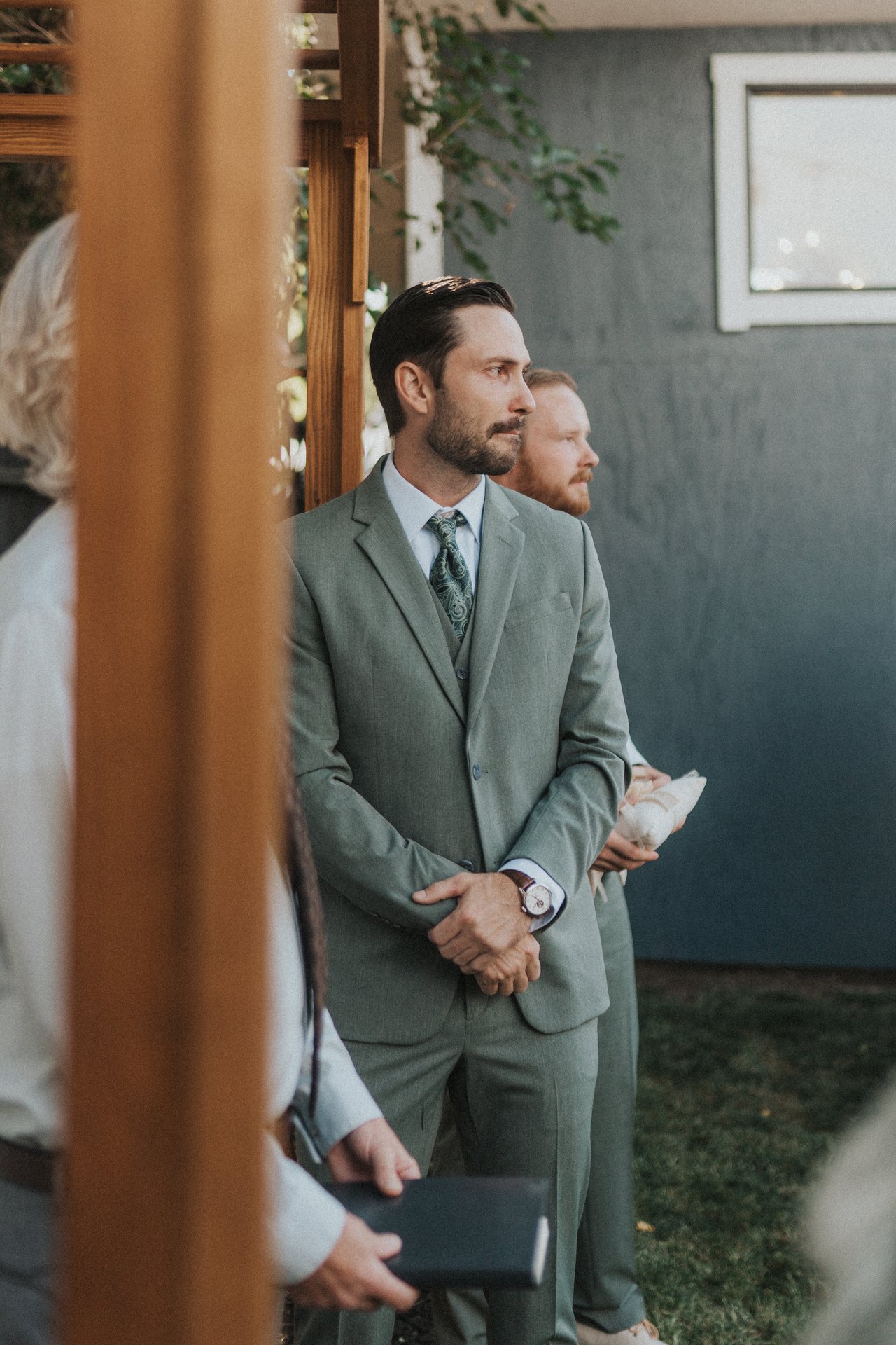 Jeremy sees Lexy coming down the aisle