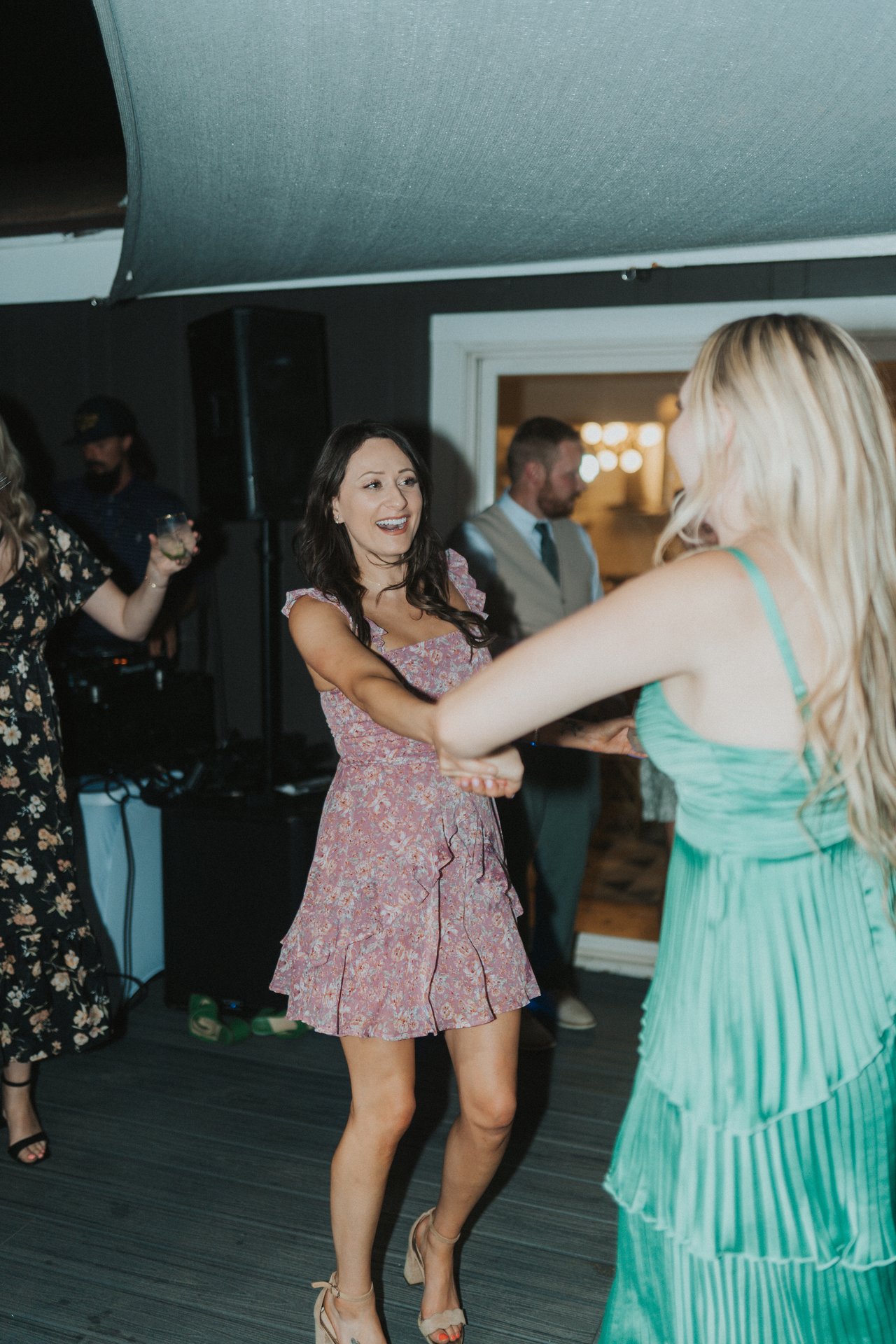 Two guests dancing together