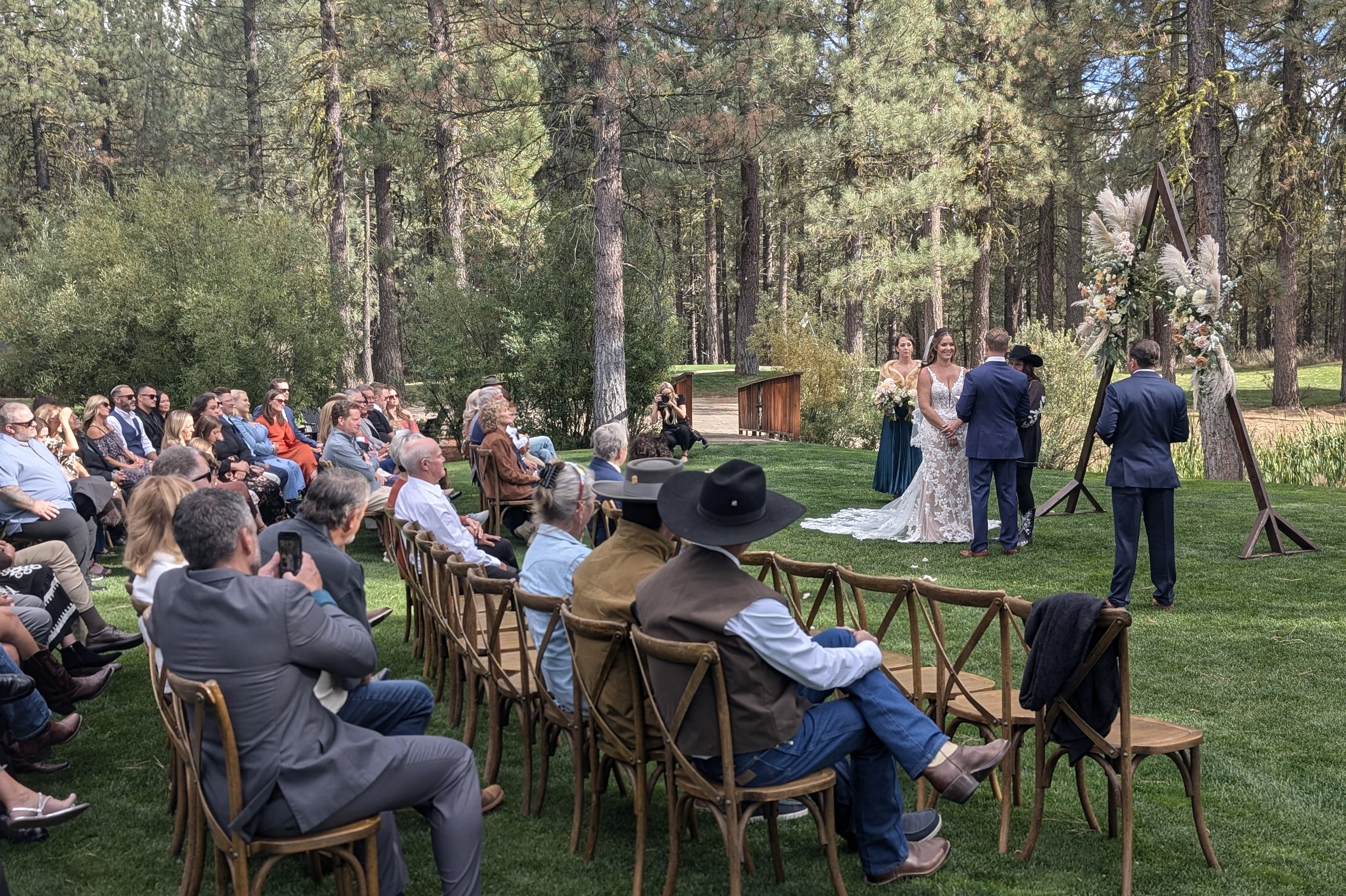 Molly & Matt's wedding at Chalet View Lodge, Portola, California - DJs In Reno