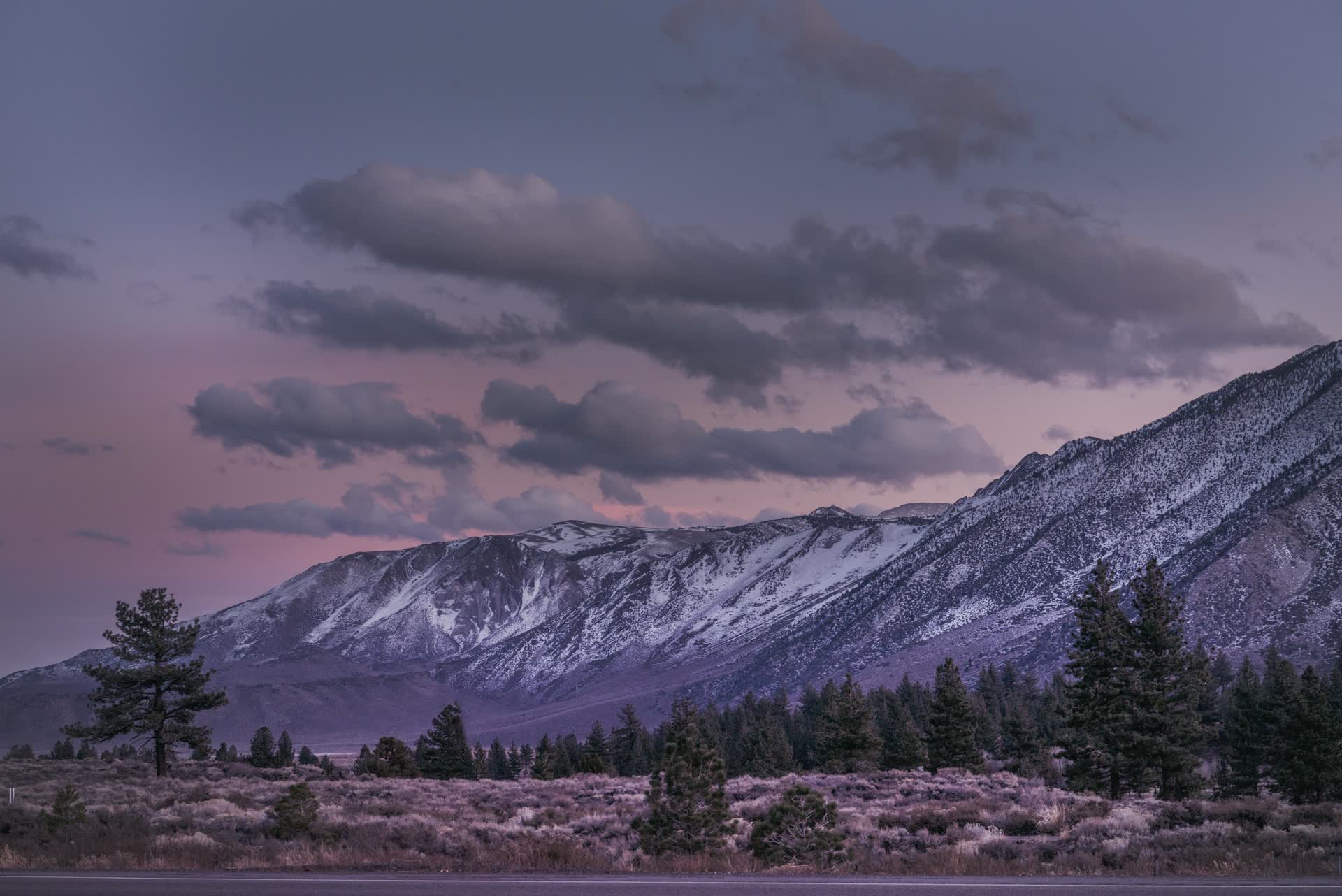 A purple sunset over the mountains at Mammoth Lakes, California